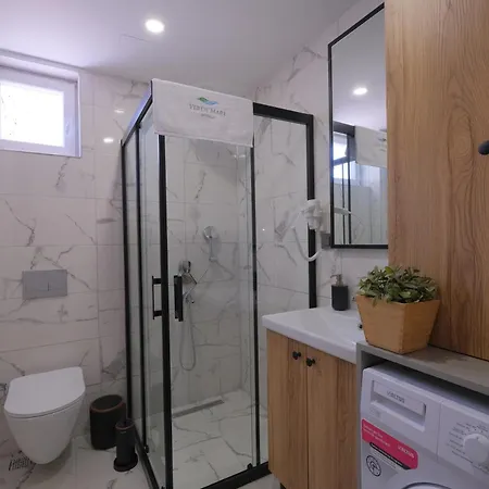 Apart Otel Mare 3*