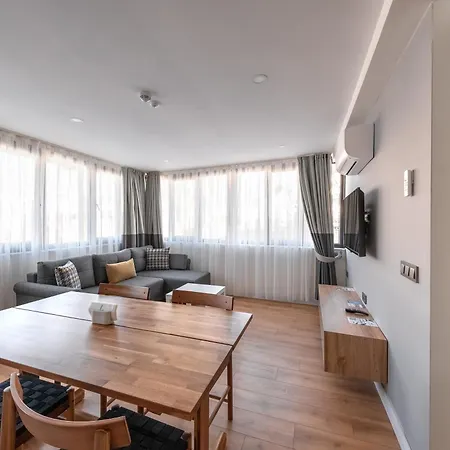 Mare アパートホテル アンタルヤ